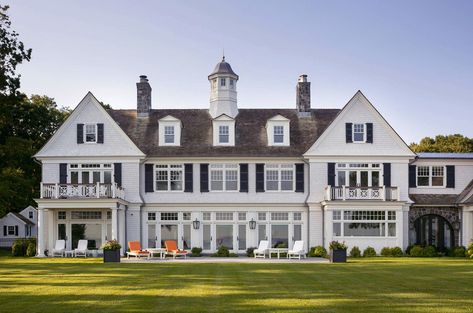 Timeless shingle style home with glorious views of the Long Island Sound Hamptons House Exterior, Outdoor Stone Fireplaces, Hamptons Beach House, Hamptons New York, Shingle Style Homes, New York Architecture, Long Island Sound, Open Concept Layout, Hamptons House