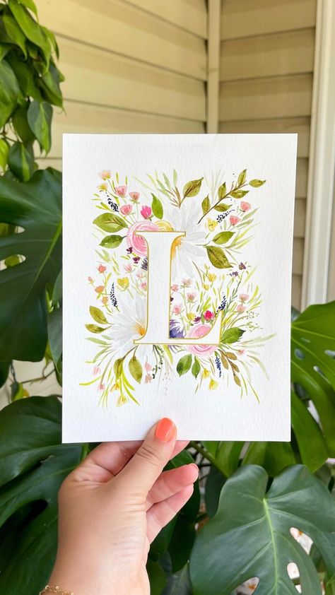 Another Monogram video complete! 🌸💕 Tag your favorite person whose name begins with an “L” and be on the look out for more monograms! All of my monograms are available for purchase. Link in my bio 💕 @princetonbrush velvetouch round size 4 @cansonpaper xl paper @pebeo masking fluid @uniballco signo pen in gold ✨All supplies and stencils mentioned are linked in my profile! #watercolor #monogram #watercolorflowers #arttherapy #artlessons | februaryrosedesigns | Leon Alex · Fast Car Watercolor Names, Watercolor Name Art, Baby Album Design, Name Drawings, Name Paintings, Initial Art, Monogram Painting, Watercolor Monogram, Pastel Sec