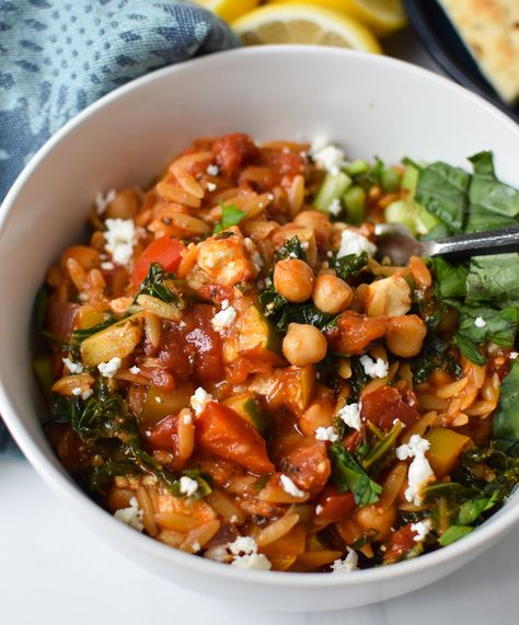 Mediterranean Orzo Pasta Recipe is a hearty vegetarian recipe mixing orzo, chickpeas, fire roasted tomatoes, warm spices, fresh herbs, lemon juice and feta cheese. This makes a nice main meal or works as a side dish! // A Cedar Spoon Mediterranean Orzo Pasta, Orzo Pasta Recipe, Orzo Pasta Recipes, Mediterranean Orzo, Orzo Dishes, Slow Cooker Pork Tenderloin, Turkey Meatballs Baked, Orzo Recipes, Meatless Monday Recipes