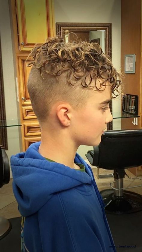 Short Hair Perm, Textured Fringe, Hair Perm, Boys Haircuts, Boy Hairstyles, Perm, Short Hair, Long Hair, Short Hair Styles