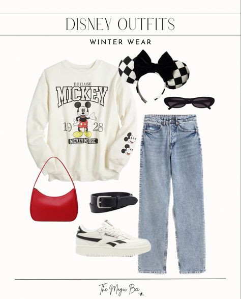 Disney Outfits Winter Women, Disneyland Christmas Outfit Family, Disneyland In November Outfits, Disney World Outfits Winter Cold Weather, Pack With Me For Disney, Disneyworld Outfits Winter, Disneyland In December Outfits, 90s Disney Outfits, Disneyland Paris Outfit Winter