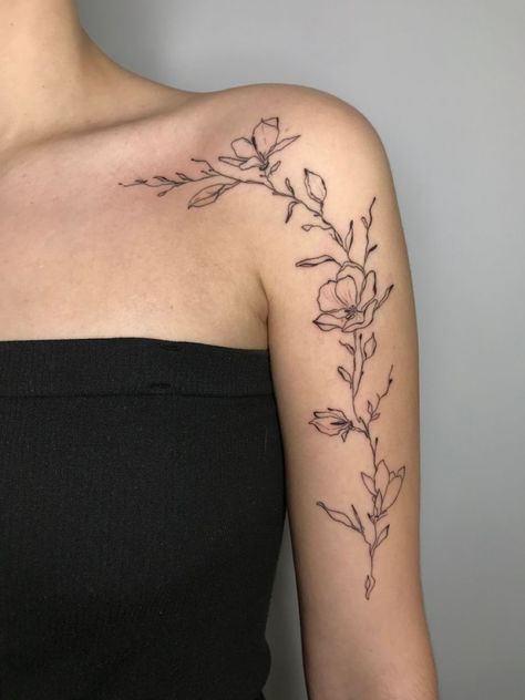 Apple Blossom Tattoo Black And White, Big Arm Tattoos Women, Apple Blossom Tattoo, Apple Blossom Tattoos, Charlotte Tattoo, Back Shoulder Tattoo, Lily Tattoo Design, Flower Tattoo Ideas, Tattoo Shoulder