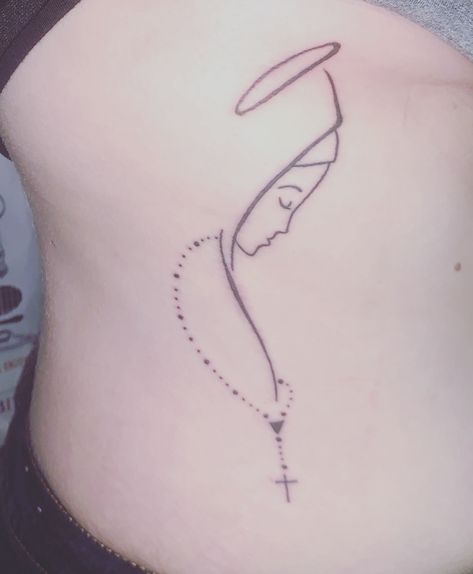 Mother Mary With Rosary Tattoo, Blessed Mother Tattoos Virgin Mary, Rosary With Butterfly Tattoo, Virgin Mary Line Tattoo, Virgin Mary With Rosary Tattoo, Virgin Mary Outline Tattoo, Virgin Mary Rosary Tattoo, Mother Mary Tattoo Design, Simple Virgin Mary Tattoo