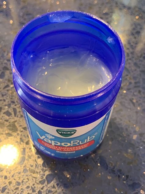 Last Summer, sitting outside enjoying the Cool Evening Air, was an utter disaster...Within 5 minutes, Huge Red Welts appeared on Feet and Ankles...Big, Nasty Mosquito Bites! The Itch from the bites lasted for days. Nothing seemed to work to stay Mosquito Bite Free...except, Staying Indoors.And Then We Tried VICKS VAPORUB... Vicks VapoRub...Great for Cough Suppressant...And...Possibly...Mosquito Bite Prevention!!! At first, applying VICKS to the bites, relieved the itching. There wa… Mosquito Bite Remedy Repellent, How To Prevent Mosquito Bites, Remedies For Mosquito Bites Itch Relief, Natural Mosquito Bite Relief, Keep Mosquitos From Biting You, How To Treat Mosquito Bits, Home Remedy For Mosquito Bites, How To Heal Mosquito Bites Fast, What To Put On Mosquito Bites