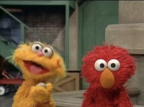 The Muppets Aesthetic, Elmo Memes, Elmo Wallpaper, Elmo And Friends, Elmo World, Sesame Street Muppets, Silly Puppets, Fraggle Rock, Sesame Street Characters