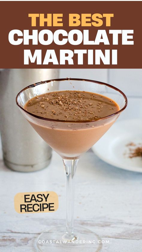 Chocolate martini garnished with chocolate shavings Chocolate Martinis Godiva, Chocolate Cake Martini, Hot Cocoa Martini Recipe, Baileys Chocolate Martini, Crème De Cacao Drinks, Chocolate Martini Recipe With Baileys, Chocolate Martini Recipe With Kahlua, Vodka Desserts, Chocolatini Cocktail