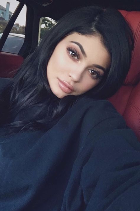 Imagem de kylie and king kylie Maquillaje Kylie Jenner, Maquillage Kylie Jenner, Kylie Jenner Snapchat, Looks Kylie Jenner, Trajes Kylie Jenner, Kylie Makeup, Estilo Kylie Jenner, Jenner Makeup, Kyle Jenner