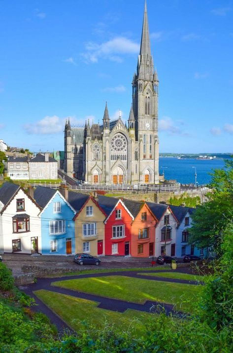 Cobh Ireland, Fluorescent Adolescent, Urban Watercolor, Madeira Beach Florida, Backpacking Ireland, Driving In Ireland, Ireland Culture, Ireland Aesthetic, Ireland Country