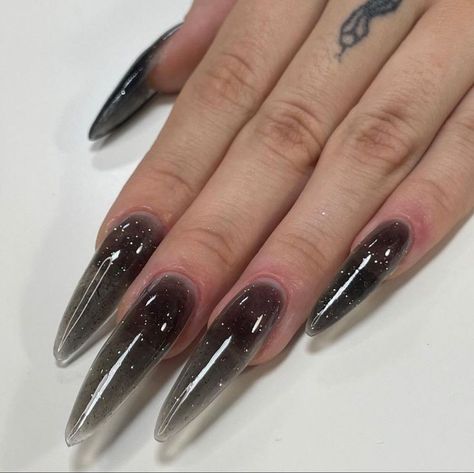 Wonder Nails, Em Nails, Witchy Nails, Goth Nails, Grunge Nails, Glow Nails, Nail Envy, Jelly Nails, Luxury Nails