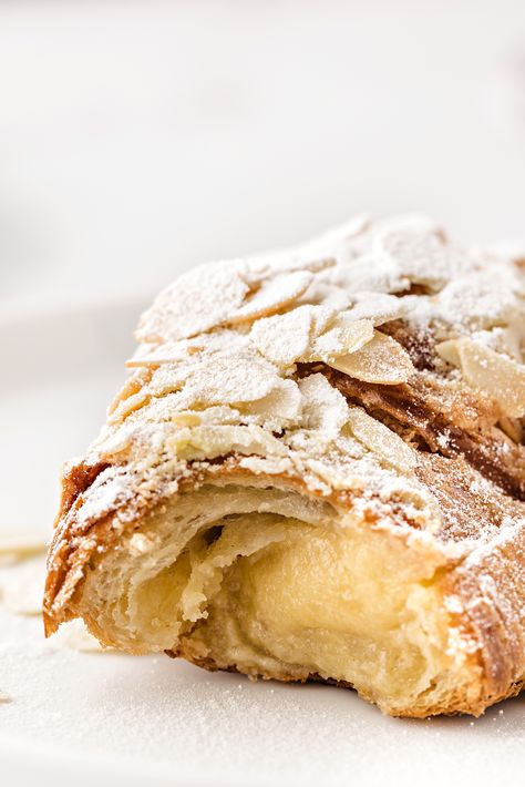 These quick Almond Croissants are BETTER than Starbucks! Using ready-made croissants makes this recipe so easy but the results are super impressive and better than any Almond Croissant you’ve ever tasted. Croissant Recipe Easy, Almond Croissant Recipe, Crossiant Recipes, Quick Brunch Recipes, Crossant Recipes, Almond Paste Recipes, Almond Croissants, Blueberry Lemon Scones, Almond Desserts