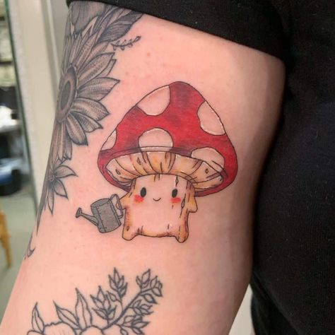 Cute Mushroom Tattoo, Mushroom Tattoo Ideas, Tato Tradisional, Mushroom Tattoo, Tato Minimal, Female Tattoos, Saved Tattoo, Mushroom Tattoos, Men Tattoos