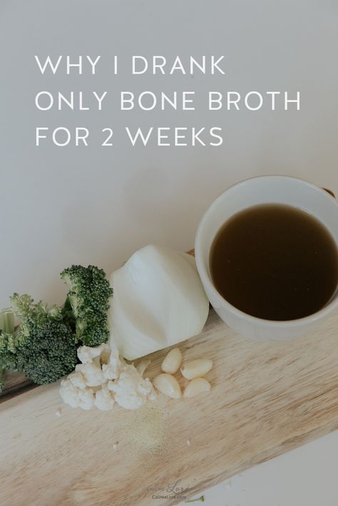 Bone broth benefits are numerous! Today on the blog, Dr. Will Cole is talking all about bone broth and it's benefits. He also shares his favorite bone broth recipe! CallMeLore.com @CallMeLore Bone Broth Diet Before And After, Broth Fasting Before And After, Bone Broth Fast Before And After, What To Do With Bone Broth, 21 Day Bone Broth Diet Plan, Bone Broth Cleanse, Bone Broth Detox Cleanse, Benefits Of Bone Broth, Bone Broth Detox Plan