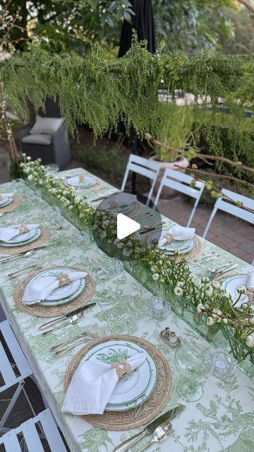 to have + to host on Instagram: "Unpacking the secret weapon for instant decor magic – my beloved table rod! I can’t wait to create more beautiful settings like this springtime alfresco dinner party I hosted last weekend . . . Comment with LINK for table rod link sent to your DM. . . . #tabledecormagic #mytable #tablesettingideas #weddingtablescape #alfrescodining" Garden Party Round Table Decor, Patio Tablescapes, Secret Garden Tablescape, Garden Party Round Tables, Terrain Over The Table Rod, Al Fresco Tablescape, Outdoor Dinner Party Table, Alfresco Dinner Party, Beautiful Settings