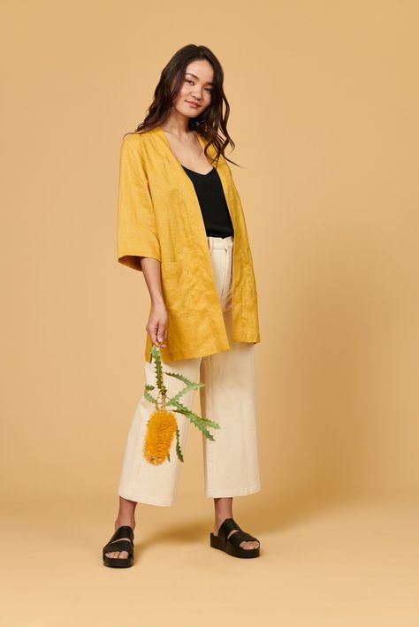 Linen Jackets Women, Linen Outer, Linen Style Fashion, Linen Kimono, Outer Women, Sustainable Clothing Brands, Kimono Duster, Linen Fashion, Linen Jackets