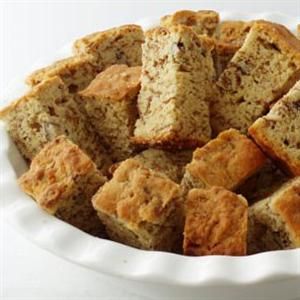 South African Rusks, Rusks Recipe, Beskuit Resepte, Buttermilk Rusks, Maklike Resepte, Rusk Recipe, Suid Afrikaanse Resepte, South African Dishes, Wheelbarrow Planter