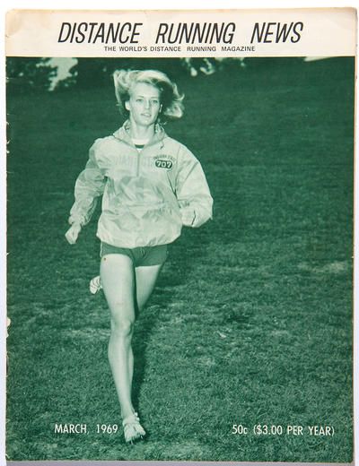 Vintage Running Aesthetic, Running Images, Running Aesthetic, Athletic Wear Fashion, Running Magazine, Vintage Running, Forest Gump, Sports Baby, Running Club