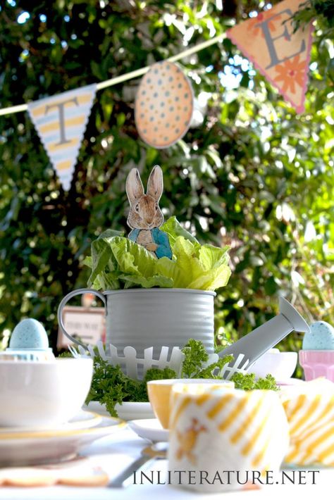 Easy Peter Rabbit Brunch Table Setting Ideas | InLiterature Brunch Table Setting Ideas, Rabbit Party Ideas, Baby Shower Peter Rabbit, Peter Rabbit Garden, Peter Rabbit Birthday Party, Rabbit Birthday Party, Peter Rabbit Theme, Rustic Placemats, Brunch Table Setting