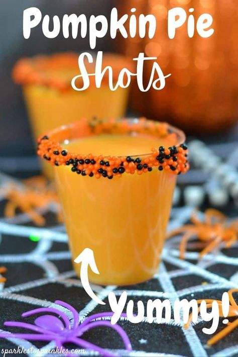 Pumpkin Pie Shots, Fall Party Drinks, Halloween Shots, Halloween Party Drinks, Jello Shot Recipes, Halloween Sprinkles, Shots Alcohol, Make Halloween, Adult Halloween Party