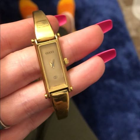 Bangle Watches Women, Gucci Watch Women Vintage, Gucci Vintage Watch, Vintage Gucci Watch, Gucci Watch Women, Bracelets Watch, Vintage Gold Watch, Vintage Watches Women, Bangle Watches