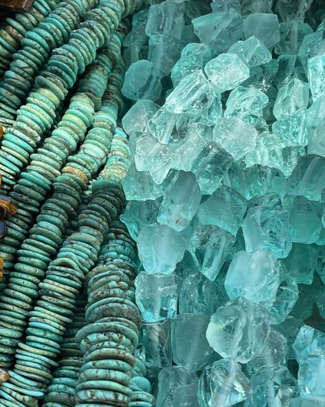 Authentic aquamarine crystals + flat turquoise beads 💎🔥😍 what will I create with these?! 🤗 #crystals #gemstones #turquoise #aquamarine #beads #gems #gemalchemy #throatchakra Poseidon Altar, Aquamarine Aesthetic, Aqua Aesthetic, Muted Turquoise, Turquoise Aesthetic, Turquoise Crystals, Aquamarine Color, Aquamarine Birthstone, Aquamarine Gem