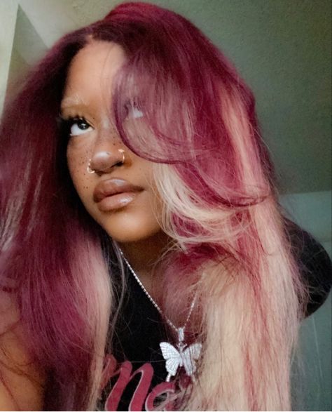 Blond And Burgundy Hair, Pink Burgundy Hair, Burgundy Hair With Pink Highlights, Burgundy And Blonde Highlights, Pink Raccoon Tail Hair, Fairy Hair Color, Blonde And Burgundy Hair, Coloring Wigs, Pink And Burgundy Hair