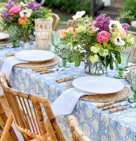 Theresa Costas Design on Instagram: “A dinner party that was literally a year in the making - so the tablescape needed to live up to the hype of the insane dinner we were going…” Thanksgiving Table Cover, French Tablecloths, Wedding Tablecloths, Floral Tablecloth, Indian Block Print, Handmade Table, Vintage Tablecloths, Cotton Tablecloths, Block Printing