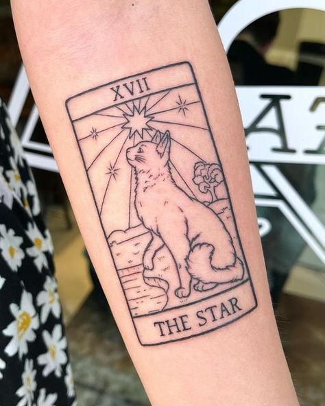 Tarot Tattoos, Tattoo Dots, Pisces Tattoo Designs, Pisces Season, Tarot Card Tattoo, Tarot Tattoo, Card Tattoo Designs, Blackwork Tattoos, Pisces Tattoos