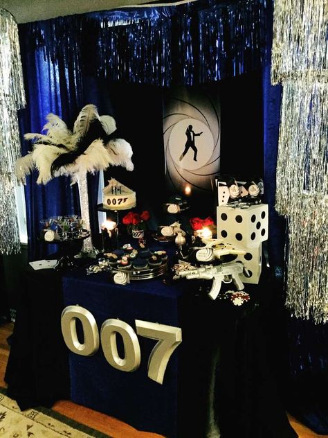 James Bond 007 | CatchMyParty.com                              … 007 Theme Party, 007 Theme, 007 Party, James Bond Casino Royale, James Bond Party, Theme Party Ideas, James Bond Theme, Casino Party Decorations, Casino Decorations