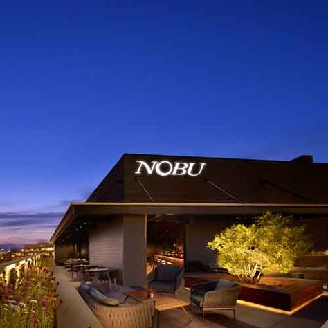 Nobu Hotel - Chicago West Loop Chicago, Nobu Hotel, Chicago Hotels, United Center, Chicago Usa, Private Dining Room, Chicago Skyline, Union Station, Private Dining