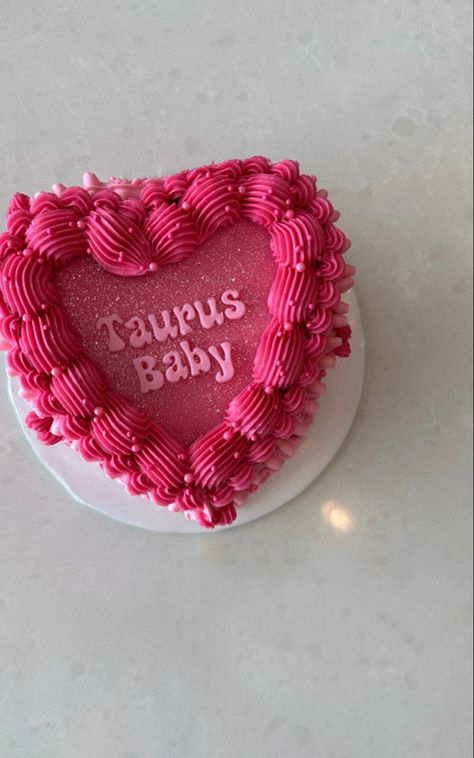 Birthday cake pink for Taurus Taurus Szn Cake, Taurus Cake Ideas, Taurus Bday, Taurus Szn, Hair Styles Summer, 29th Birthday Cakes, Pink Bday, Heart Cake Design, Sweet Sixteen Birthday Party Ideas