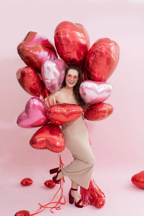 Balloons Photoshoot, Valentines Photoshoot, Engagement Themes, Valentines Balloons, Christmas Mini Sessions, Photoshoot Themes, Girls Valentines, Mini Session, Christmas Minis