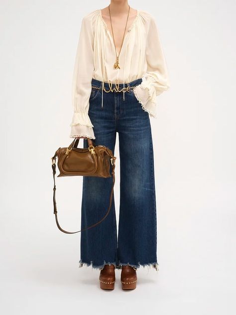 Chloe Women's Winter 2024 | Chloé US official site Chloe Inspired Outfits, Chloe Winter 2024, Chloe Fall Winter 2024, Chloe 2024 Fall, Chloe Outfit, Chloe Fashion, Chloe Clothing, 가을 패션, Country Outfits