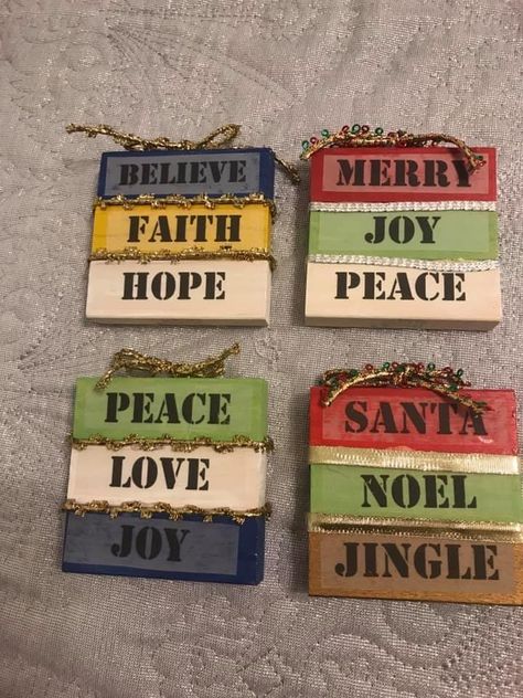 Jenga Blocks Diy, Jenga Block Crafts, Dollar Store Christmas Crafts, Diy Christmas Crafts, Jenga Blocks, Christmas Decorations Cheap, Dollar Store Christmas, Fun Christmas Crafts, Christmas Decorations Diy Outdoor