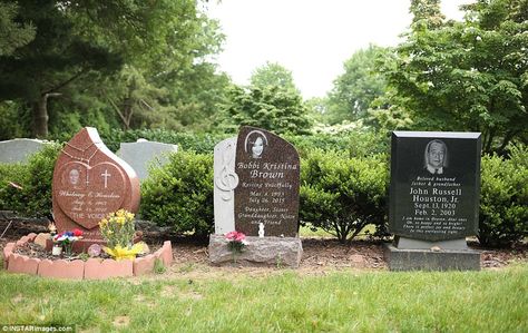 Bobbi Kristina Brown's grave stands between those of her mother Whitney Houston and her maternal grandfather John Russell Houston Jr. at Fairview Cemetery in Westfield, New Jersey Bobbi Kristina Brown, Famous Tombstones, Bobbi Kristina, John Russell, Cemetery Headstones, Famous Graves, Wooden Crosses, Guinness World Records, Moment Of Silence