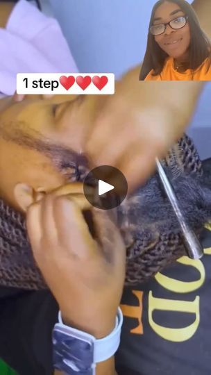 16K views · 310 reactions | Tutorial on how Trident sign was created 🤔
Video credit (stylist) : @joycearts8  
.
.
.
.

#hairstyle  #nigeriansindiaspora  #hairextensions... | By NanyaGrands | Watch how this tried end sign
was made the first step is to part your hair into three yes
and ehm to make your pattern snake you can apply some
braiding gel so the first what she's doing is taking ehm
making the first pattern you see how she did it and she make
sure that the center parting was a little bit smaller than
the left and the right once she was done she went ahead and
braided the center part you can see how it's been braided so
once she finished braiding she now parted the remaining hair
into three you see how the parting is done once the
parting was done she started to braid from the right Parted Hair, Pattern Snake, She Did It, Center Part, Video Credits, Right Side, First Step, Hair Extensions, See It