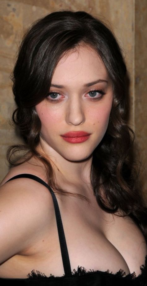 Kat Dennigs, Kat Denning, Danish Image, Jewish Girl, Clever Captions For Instagram, Disney Channel Original, Kat Dennings, Imperfection Is Beauty, Fashion Gal