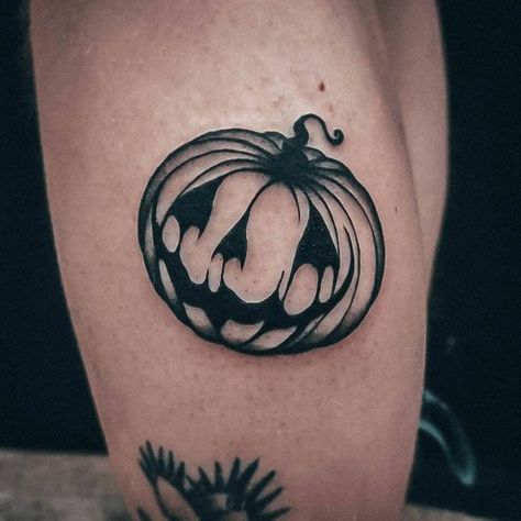 Simple Gothic Tattoos, Fall Tattoos, Cute Halloween Tattoos, Halloween Flash, Lantern Tattoo, Pumpkin Tattoo, Autumn Tattoo, Flame Tattoos, Wicked Tattoos