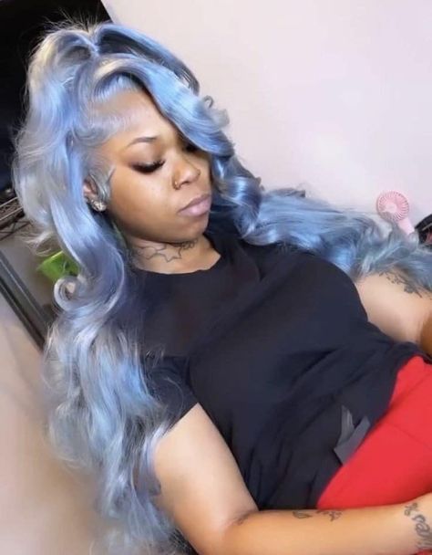 Blue Wig Black Women, Custom Color Wigs On Dark Skin, Wig Black Women Hairstyles, Wig Black Women, Salon Aesthetic, Baddie Hair, Teenage Hairstyles, Glamour Hair, Lace Fronts