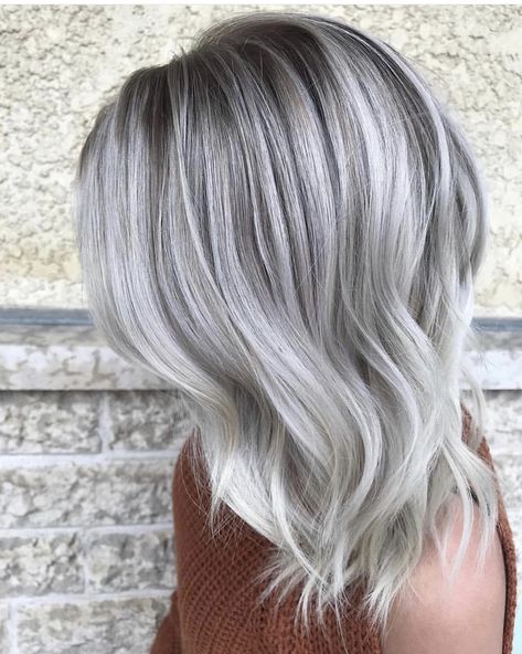 Ash Blonde Highlights And Lowlights, Silver Ash Hair, Balayage Platinum, Cool Tone Hair Colors, Platinum Blonde Balayage, Hair Colour Design, Grey Hair Transformation, Silver Blonde Hair, Hair Color Options