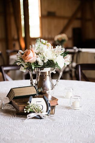 Horseshoe Table Numbers, Derby Decorations, Derby Gala, English Hunting, Western Table, Banquet Centerpieces, Equestrian Wedding, Sports Banquet, Horse Hoof