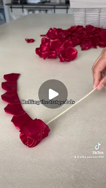 Silk Flower Bouquets Diy, Eternal Roses Tutorial, Satin Rose Bouquet Diy, Eternal Roses Diy, Forever Roses Diy, Forever Bouquet, Infinity Roses, Rose Tutorial, Flower Bouquet Diy