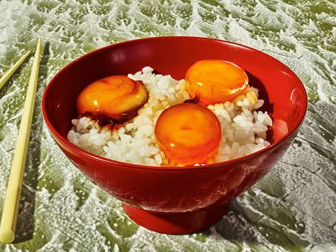 Drinking Food, Cured Egg Yolk, Pickled Eggs Recipe, Cured Egg, Japanese Egg, Smaller Portions, Pickled Eggs, Nyt Cooking, Gluten Free Rice