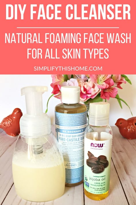 Kick your old face cleanser to the curb and make this DIY face cleanser instead! This natural foaming face wash is perfect for all skin types, even the most sensitive skin! #naturalbeautyproducts #naturalskincare #diyskincare #diybeautyrecipes Homemade Face Cleanser, Diy Face Cleanser, Face Wash Recipe, Diy Facial Cleanser, Homemade Face Wash, Diy Face Wash, Face Cleaner, Haut Routine, Natural Face Wash