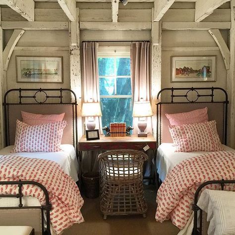 Twin beds in mountain bedroom setting at Rusticks, Cashiers, NC Rustic Teen Bedroom, Vintage Farmhouse Bedroom, Lake House Bedroom, Rustic Lake Houses, Beach Rental, Two Twin Beds, Attic Bedrooms, Twin Beds, Rental House