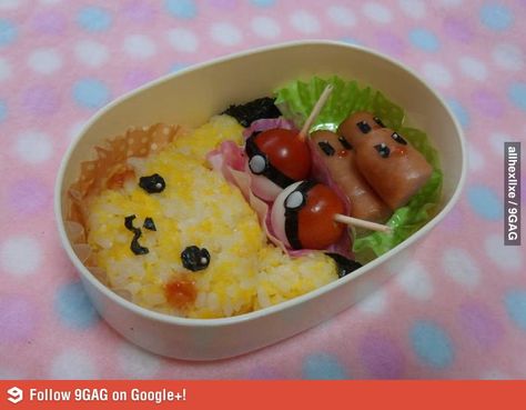 Pikachu Bento Box// lunch time :3 Pokemon Bento, Bento Tutorial, Bento Box Recipes, Cute Bento Boxes, Kawaii Bento, Japanese Lunch Box, Cute Bento, Bento Box Kids, Japanese Lunch