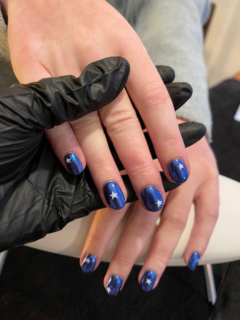 Blue Chrome Nails, Black Gel Nails, Chrome Nail Art, Pretty Nail Colors, Blue Chrome, Summer Acrylic Nails, Star Nails, Nails Desing, Minimalist Nails