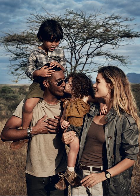 Model Doutzen Kroes and Family Trek to Kenya to Help Protect Elephants 2025 Goals, Mixed Families, Interracial Family, Dream Family, Save The Elephants, Doutzen Kroes, Interracial Love, Interracial Couples, Group Of People