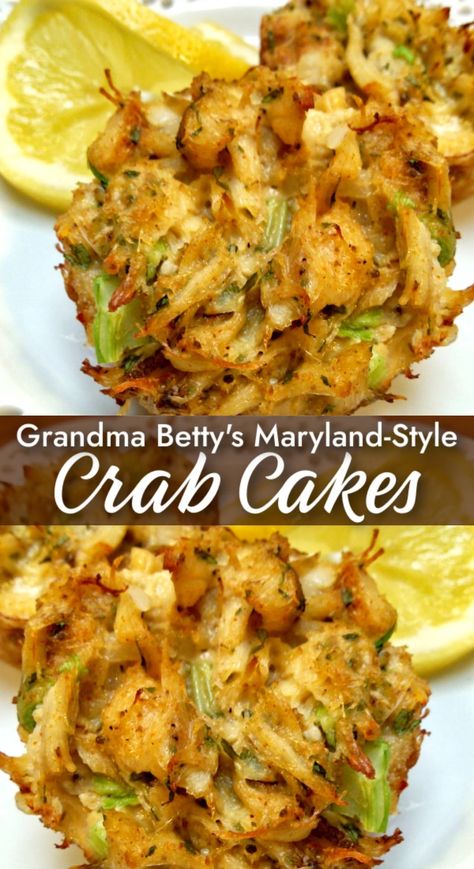 Blue crab meat gently tossed with Old Bay Seasoning and just a few other ingredients pan fried or baked in a muffin tin the way my grandma made them in Maryland. New England Crab Cakes, Crab Cake Casserole Recipes, Sides For Crab Boil, Homemade Crab Cakes Recipes, Crab Cakes Recipe Best Easy, Claw Crab Meat Recipes, Crab Newburg Recipe, Crab Cakes Dinner, Crabcakes Recipe Best