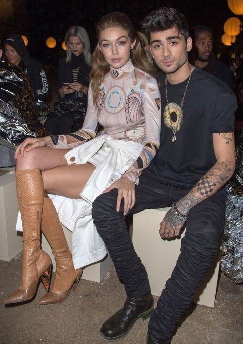 Gigi Vogue, Zayn And Gigi, Gigi Hadid Pictures, Gigi Hadid And Zayn Malik, Gigi Hadid And Zayn, Zayn Malik Style, Gigi Hadid Looks, Gigi Hadid Outfits, Gigi Hadid Style