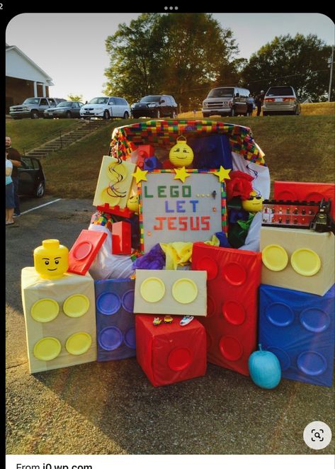 Ideas For Trunk Or Treat, Church Trunk, Trunker Treat Ideas, Halloween Car Decorations, Church Halloween, Trunk Ideas, Christian Ideas, Trunk Or Treat Ideas, Christian Halloween